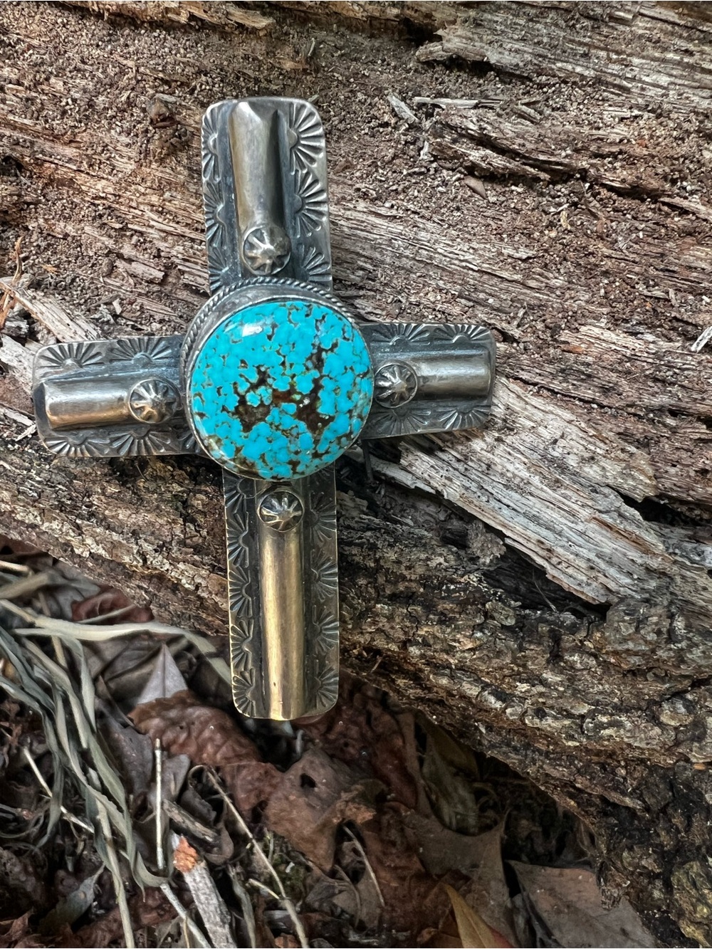 Sandra Nez Navajo Kingman Turquoise Sterling Silver Cross Ring Size 10